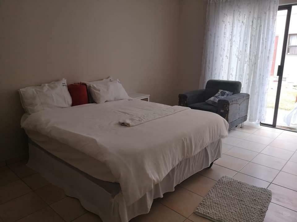 Stevens Guesthouse Swakopmund Ruang foto