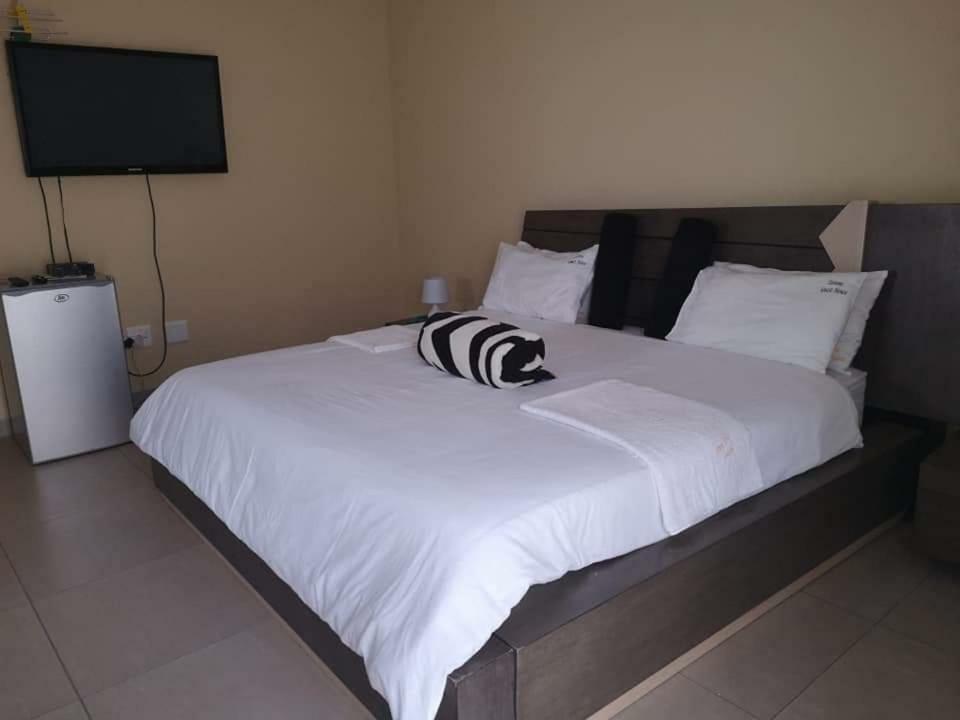 Stevens Guesthouse Swakopmund Ruang foto